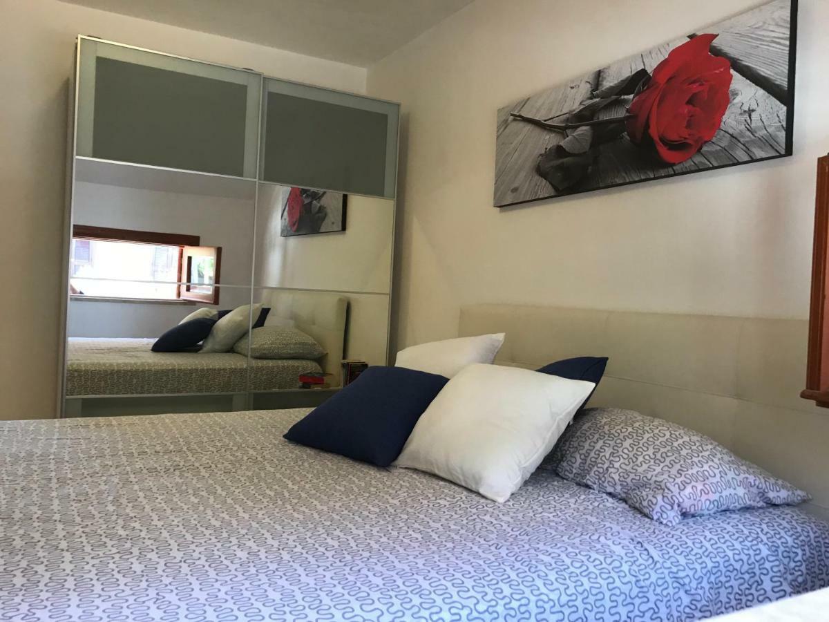 La Casa Del Sole Sorgente Apartment เลโตยานนี ภายนอก รูปภาพ